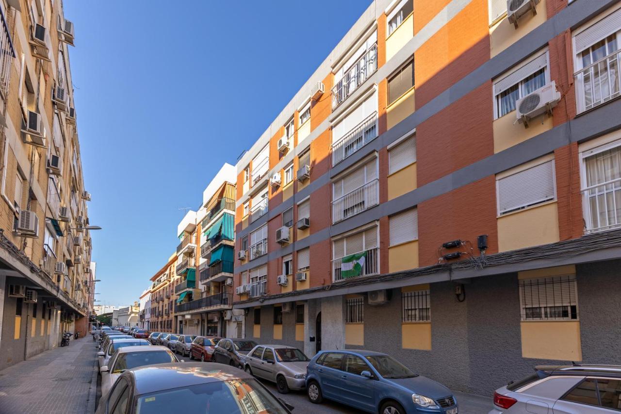 Charming 2 Bedroom Apartment At Triana Center By Oui Sevilla Exteriör bild