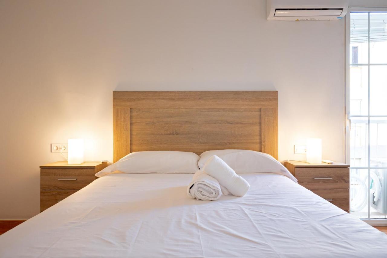 Charming 2 Bedroom Apartment At Triana Center By Oui Sevilla Exteriör bild