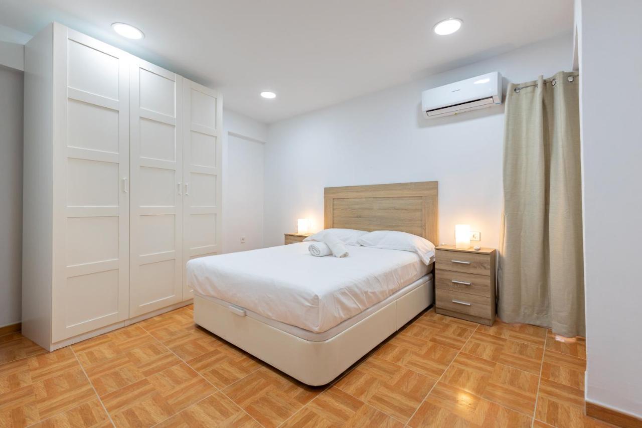 Charming 2 Bedroom Apartment At Triana Center By Oui Sevilla Exteriör bild