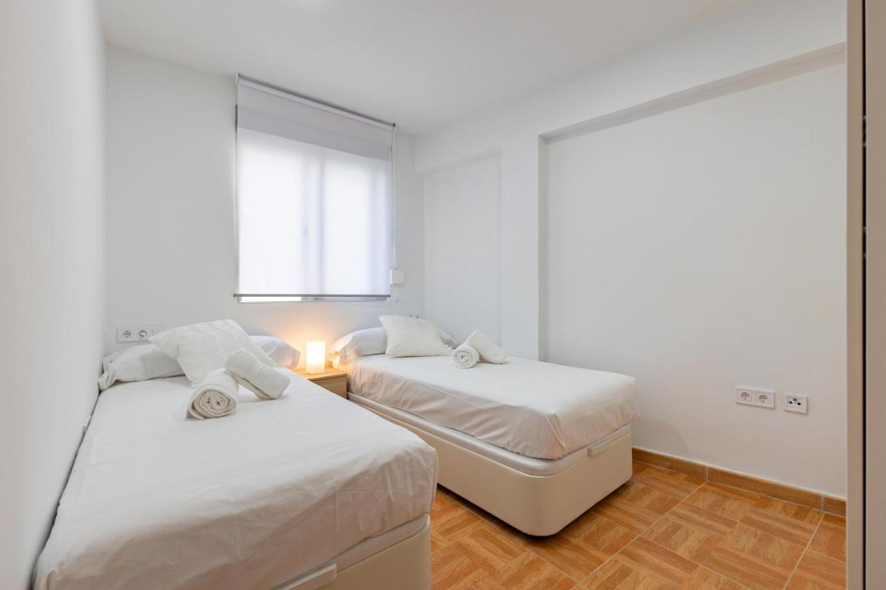 Charming 2 Bedroom Apartment At Triana Center By Oui Sevilla Exteriör bild